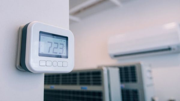 Liste des critères essentiels pour bien choisir une pompe à chaleur